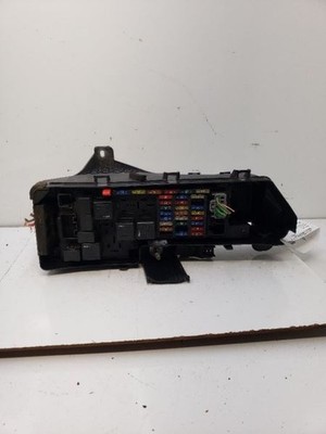 Fuse Box Engine Fits 03 VOLVO 60 SERIES 945772