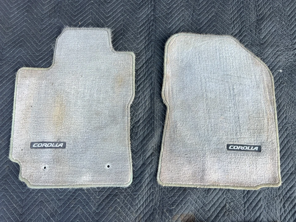 2003-2008 Toyota Corolla Front Rear RH LH Carpet Floor Mat Set Gray OEM #3362EM - Image 3 of 4