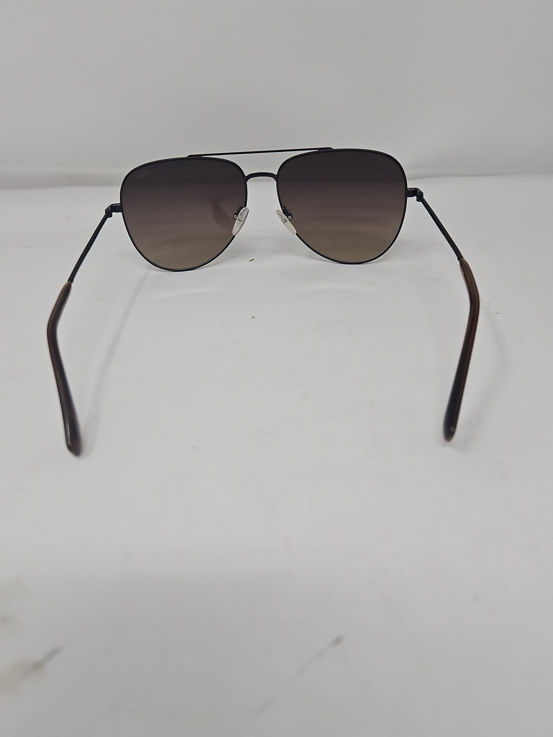 Tumi Aviator Pilot Sunglasses Special Edition + Folding Case & Cloth Black Metal image 5