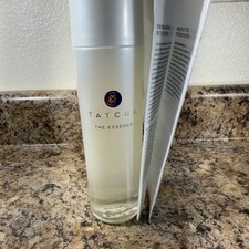 Tatcha THE ESSENCE Healthy Aging Skin Treatme...
