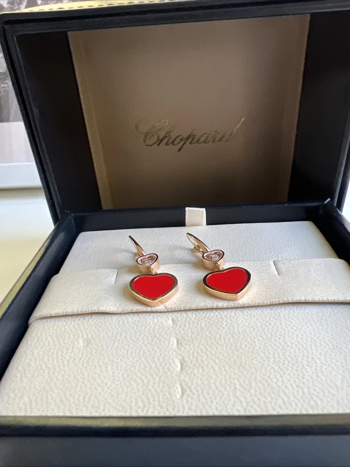 Pendientes Chopard Happy Black Hearts oro rosa 18k, diamantes Foto 2 de 3