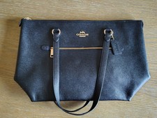 NWOT Coach Gallery Tote Crossgrain Leather Classic Black 79608