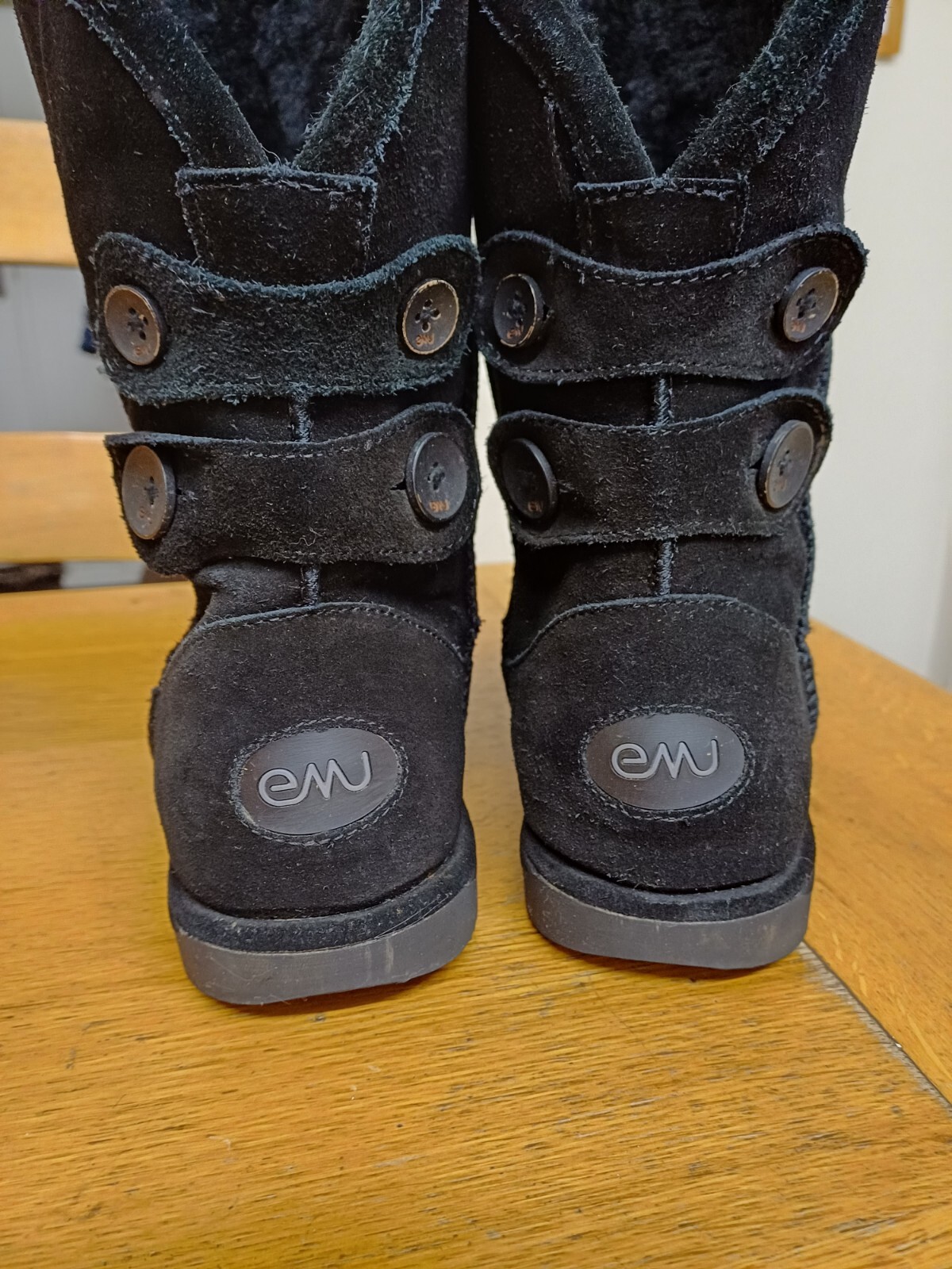 emu boots size 4 Waterproof Sheepskin Lining Lovely Boots eBay