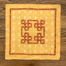    Vintage Linen Handkerchief TAMMIS KEEFE, BAMBOO border design