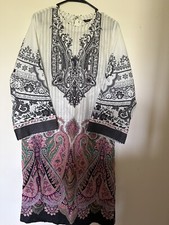 White Printed Kurta With Black Embriodery