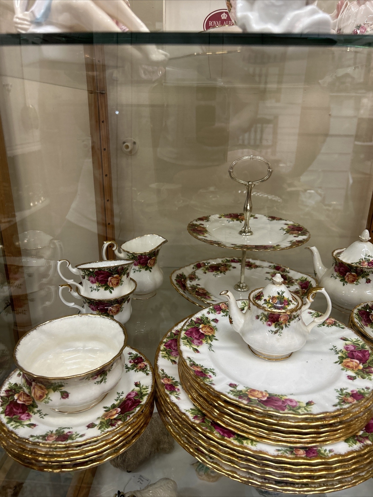 It’s A Rare Royal Albert Old Country Roses Tea Set eBay