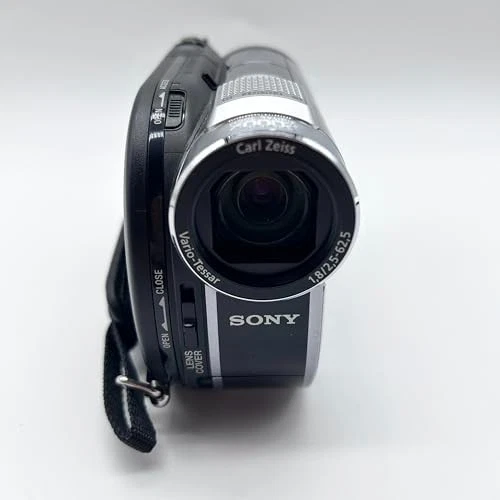 Sony DCR-DVD810 Silver 25x Zoom DVD Hybrid Plus Handycam Camcorder w/Battery - Image 4 of 4