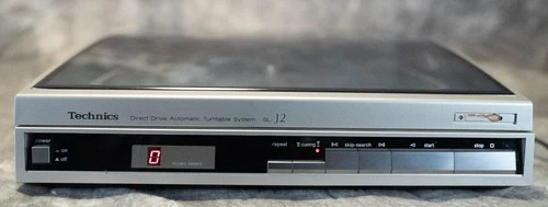 Technics Quartz Direct Drive Automatic Turntable System SL-J2 RCA Cable included