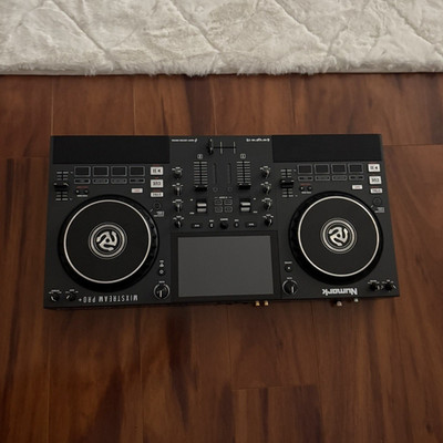 Numark Mixstream Pro+ Double Deck DJ Controller Black Built-in Mixer USB Out