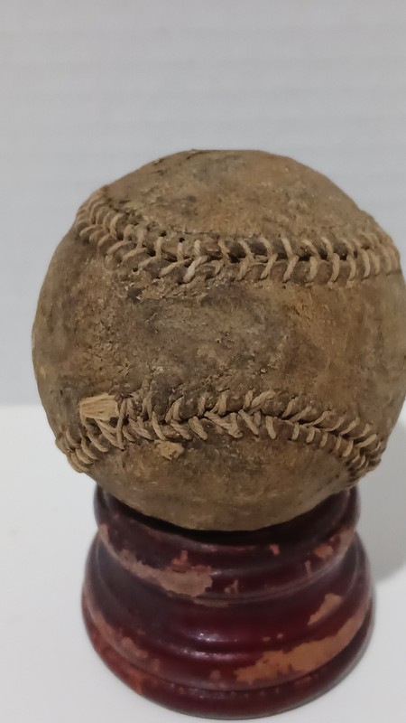 BASEBALL, VERY EARLY FIGURE 8