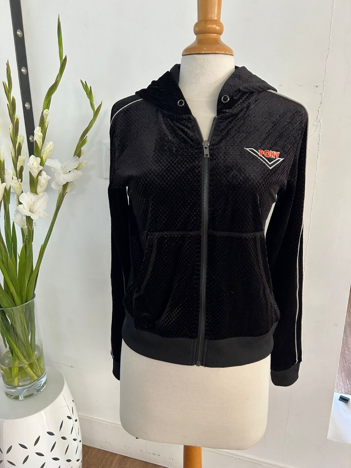 Felpa con cappuccio Forever 21 donna giovane pony velluto cerniera taglia S nera