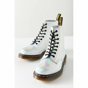 dr martens silver pascal