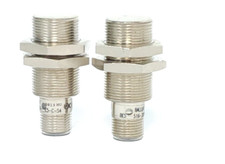 LOT OF 2 NEW BALLUFF BES 516-326-E5-C-S4 INDUCTIVE SENSORS BES516326E5CS4