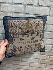 Vintage Primitive Style Tapestry Floral Cushion 12"x12"" Pillow Alphabet Bee Hiv