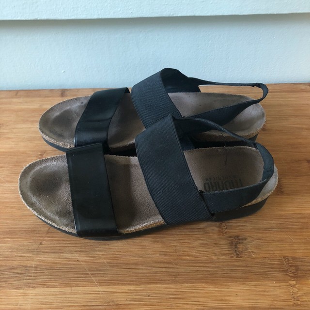 munro sandals sale