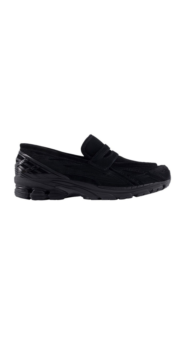 ✨ Limited ✨ Size US 12 - New Balance Loafer 1906L - Black 