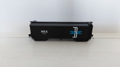 Athearn ATH 23593 Spur N Boston & Maine Holzmilchwagen | Condition: Used