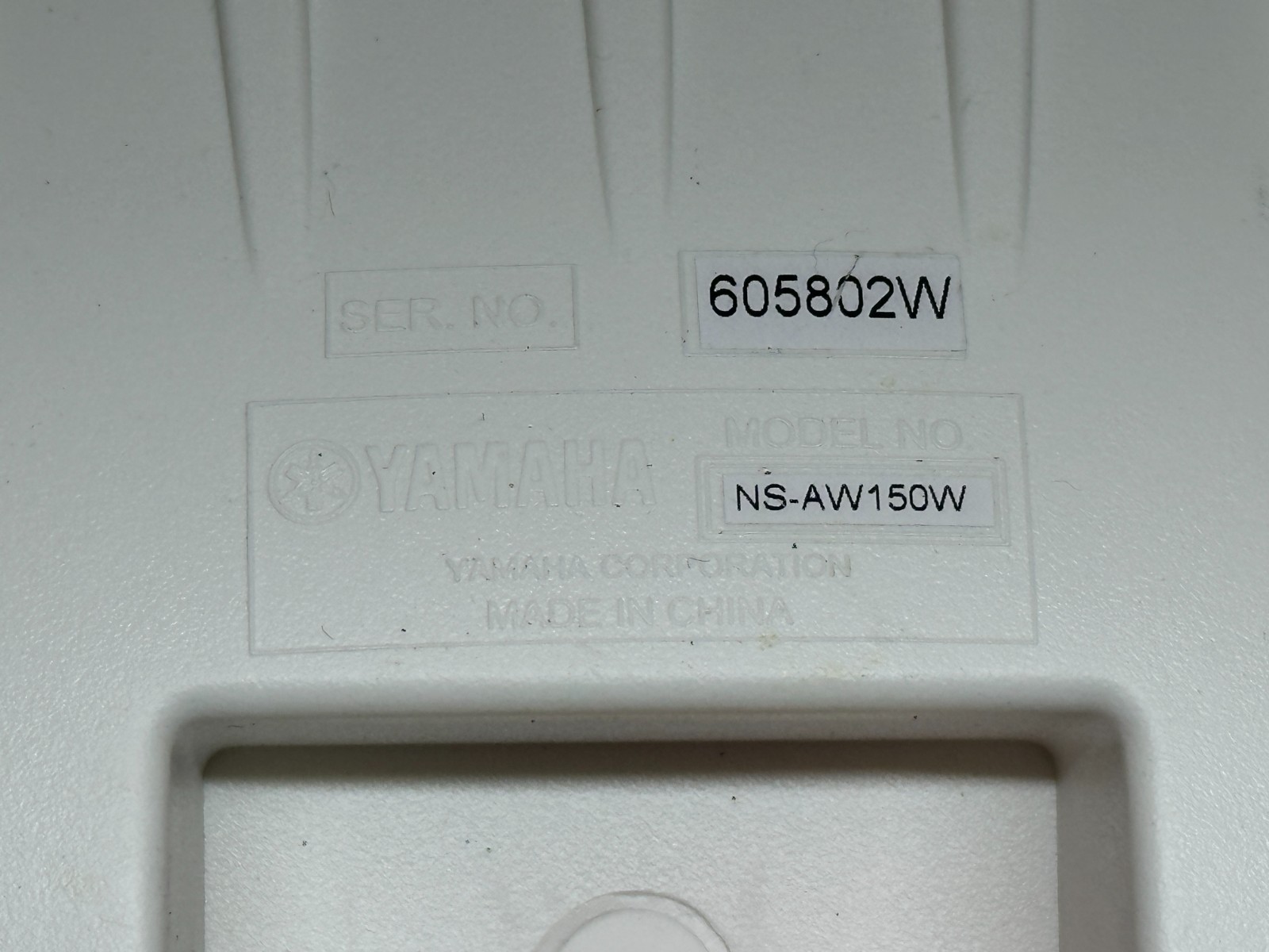 New Yamaha NS-AW150 2-Way Indoor/Outdoor Speakers - Pair WHITE