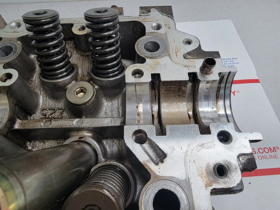 Conjunto de culata 99-01 Subaru Outback Legacy EJ 25 SOHC mano derecha OEM Foto 4 de 4