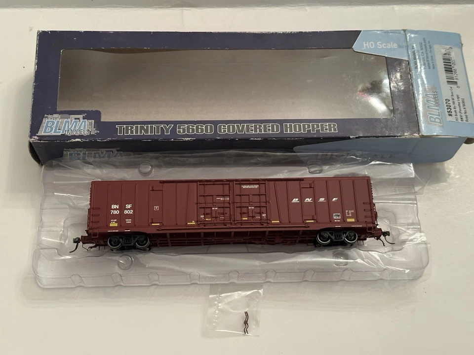 BLMA Models 53070 HO Scale 166 60’ Beer Car BNSF #780802 - Image 3 of 4