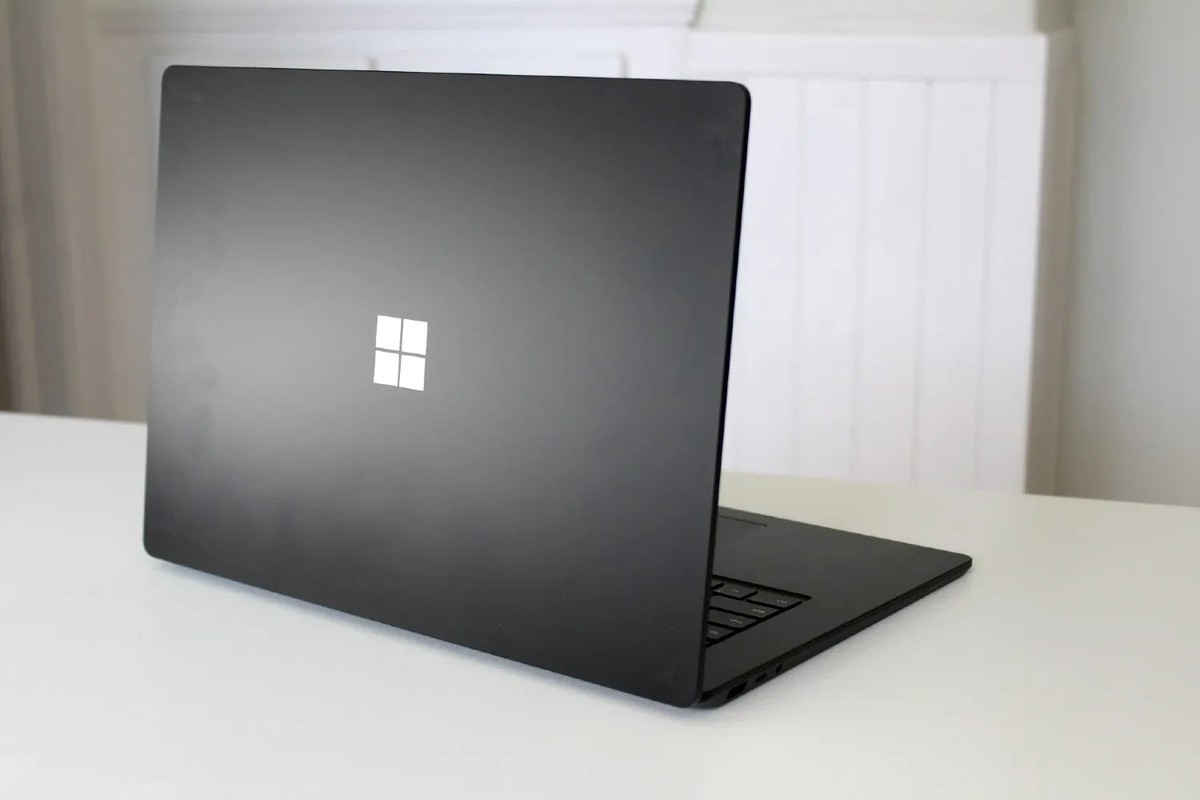 Microsoft Surface Laptop 4 13