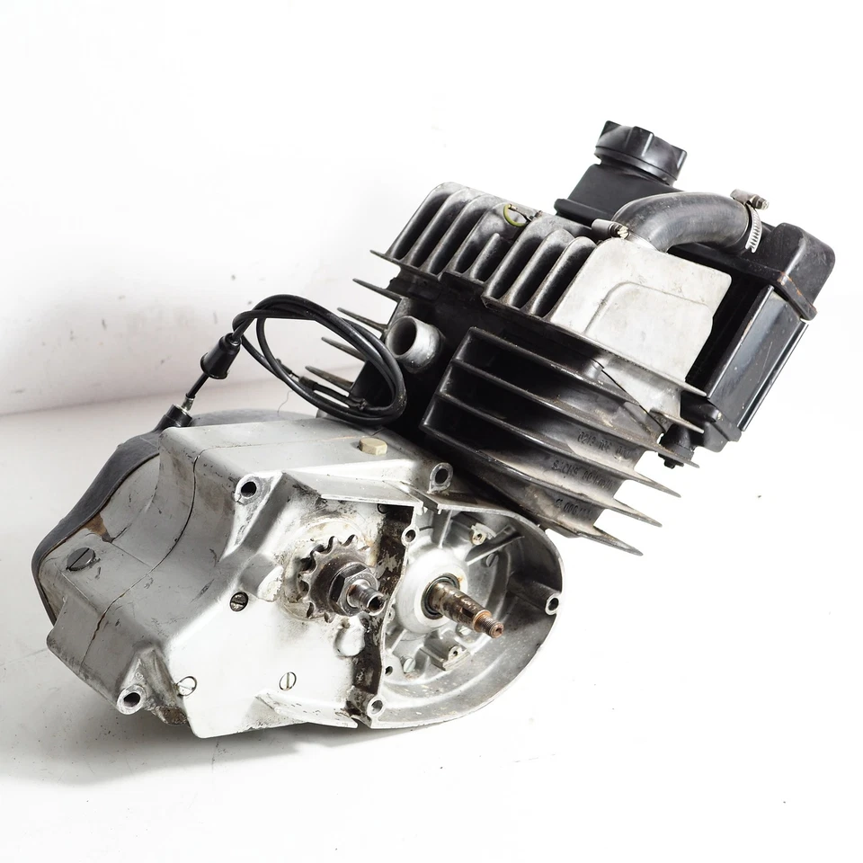 Hercules Ultra 80 Motor Sachs mit Zylinder 0213 166 000 und Kühler - Bild 2 von 4