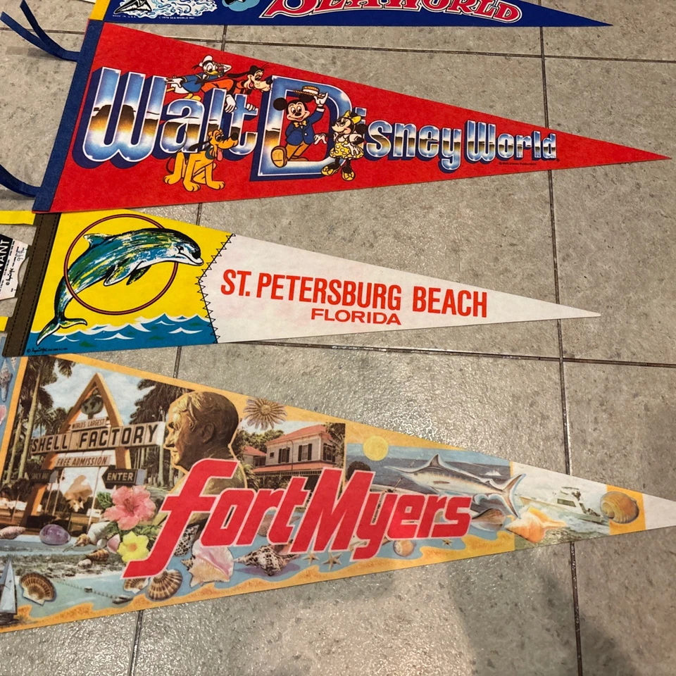 Vintage Florida Large Pennants x 8  including Disney /Kennedy Space etc  - Image 2 of 4