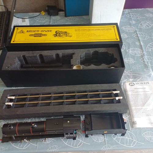 Bassett-Lowke Live Steam Spur O Stanier Mogul 42981 Lok UNFIRED neuwertig verpackt | Condition: New: Other (See Details)