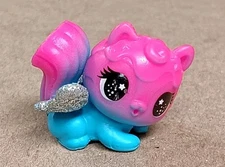 Hatchimals ColleGGtibles Season 8 Cosmic Candy Blue & Pink Cinnamon Squirrlily