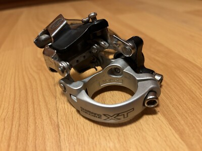 【新品】シマノ DEORE XT フロントディレイラー FD-M750 31.8 Shimano XT FD-M750 Mountain Bike Front Derailleur 31.8mm Top Pull