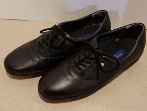 easy spirit oxford shoes