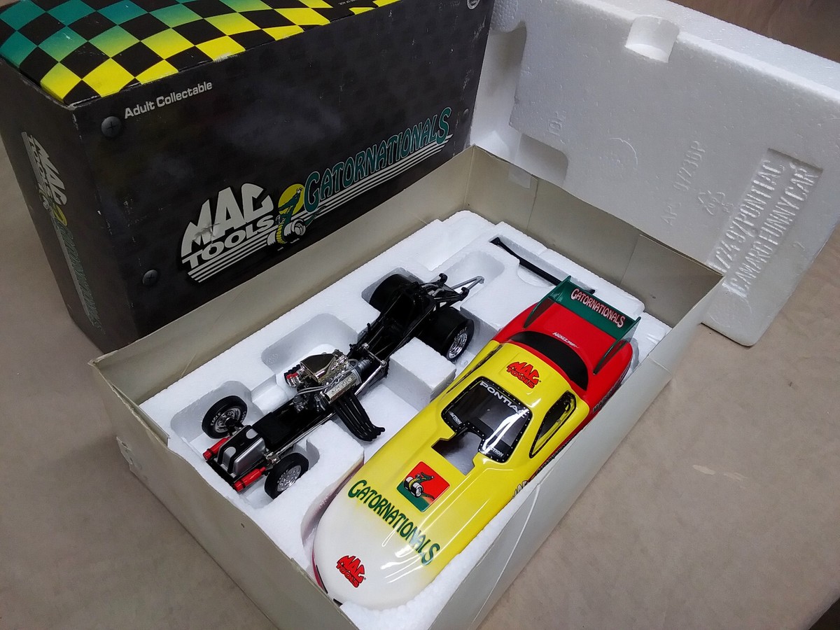 【夏SALE】1/24 ドラッグレース ファニーカー　クラッシック　オールド 夏SALE】1/24 ドラッグレース ファニーカー クラッシック オールド 夏