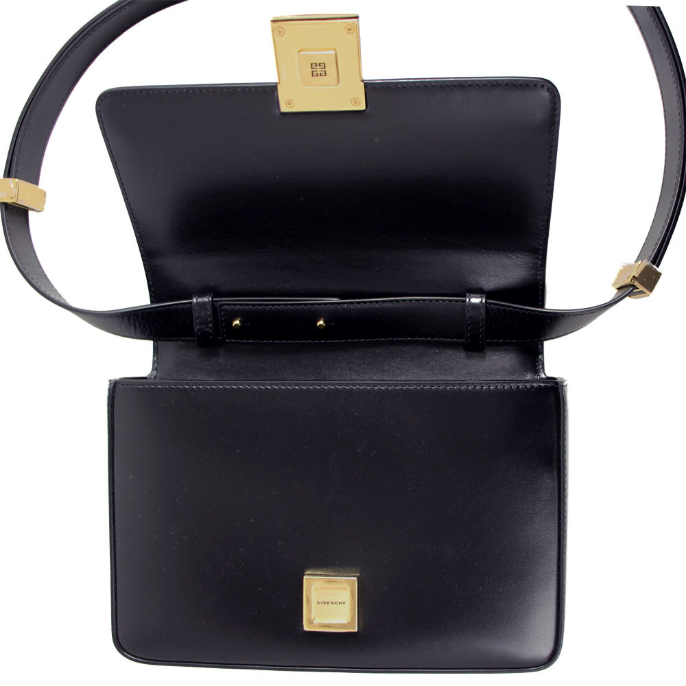 BRAND NEW GIVENCHY 4G BLACK LEATHER SHOULDER BAG BB50HCB15T