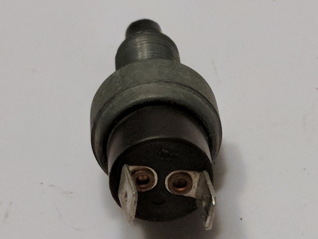Genuine BMW E23 E24 E28 E30 Brake pedal switch 61311368786 | eBay