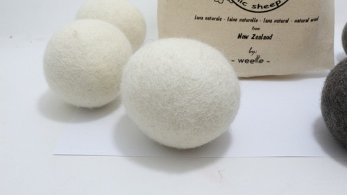 Bolas de lana natural, para suavizar tu ropa en la secadora - 6 Bolas organicas - Imagen 3 de 10