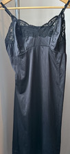 Women  s Black Satin Full Slip Lace Trim Adjustable Straps Size M Solid