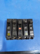 LOT OF 5 Square D 20 AMP 1 Pole 120V Bolt-on Circuit Breaker