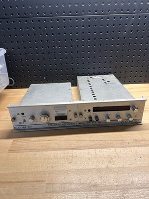 UNTESTED Vintage Elcom Standard Frequency Reciever Model 300 Monitor System 