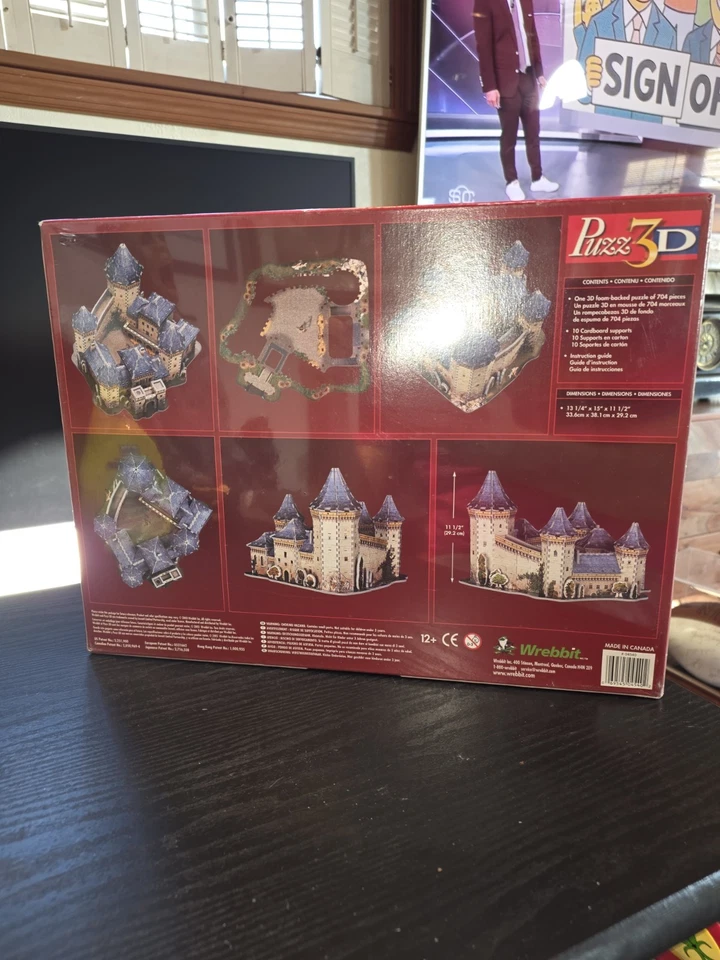 Sealed Wrebbit Puzz 3D Medieval Castle Dimensional 704 Pcs Puzzle - Image 4 of 4