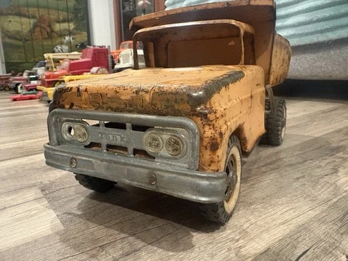 Tonka Vintage Pressed Steel Orange Dump Truck Toy Vehicle Collectible