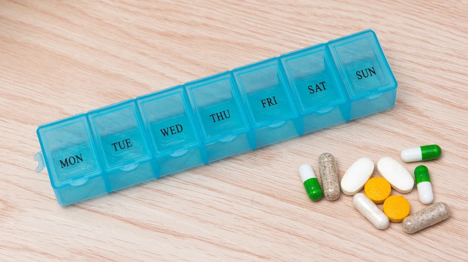 5x EWANTO Tablettenbox : Pillendose Medikamentenbox 7 Tage hellblau - Bild 3 von 4