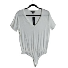 Lulus White V-Neck Short Sleeve Thong Bodysuit Medium