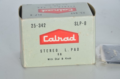 Potenziometro vintage NOS Calrad Stereo 8 ohm L. PAD SLP-8 manopola e quadrante 25-342 - Foto 2 di 4