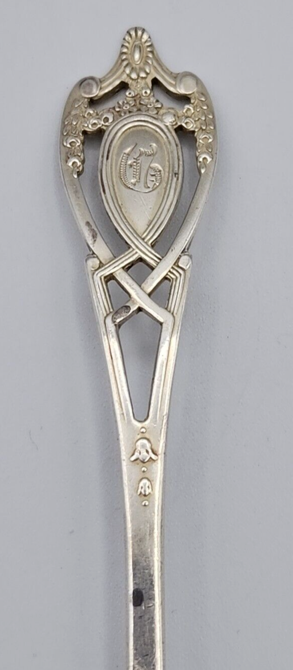 Lunt Monticello Sterling Silver 5 3/4" Five O'clock Teaspoon Monogram