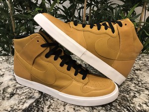 nike dunk premium leather