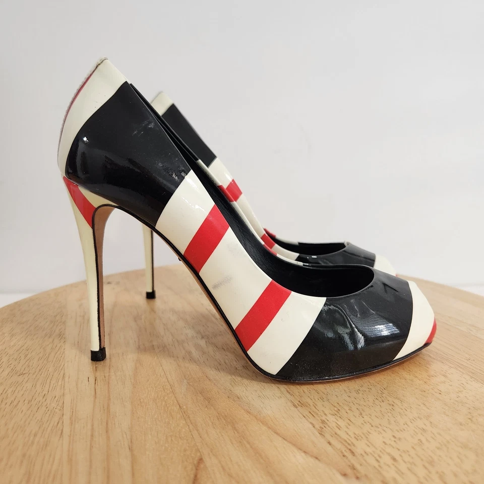 Tacones Dolce & Gabbana 35 5 charol a rayas punta abierta aguja negro rojo Foto 4 de 4