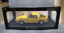AUTOart 1/18  Mazda Savannah RX-7 239879