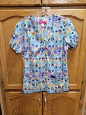 NWOT Ladies Pineapple Scrub Top By Betsey Johnson Sz Small.