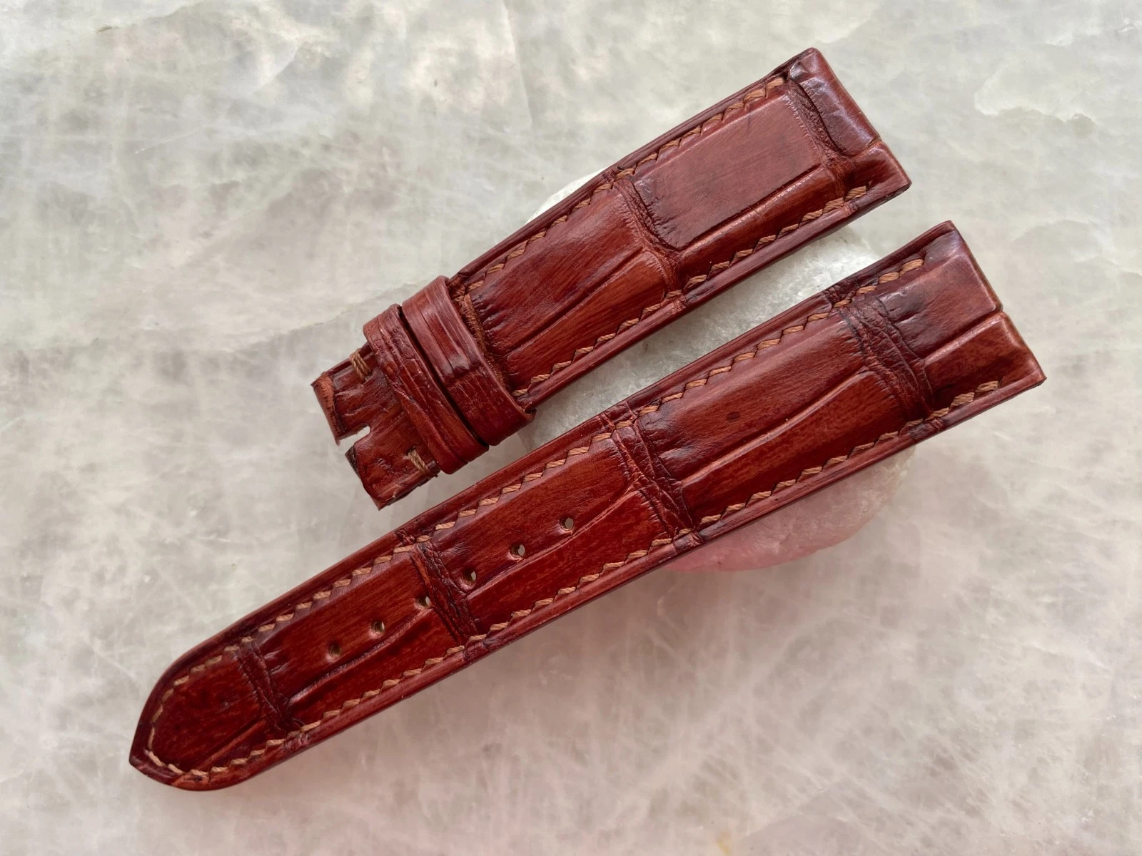 20mm/18mm Red Brown Alligator Crocodile Print Leather Watch Strap Band