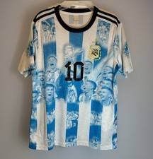 EUC Size MEDIUM Lionel Messi Argentina 2022 Champions Soccer Jersey Home Shirt